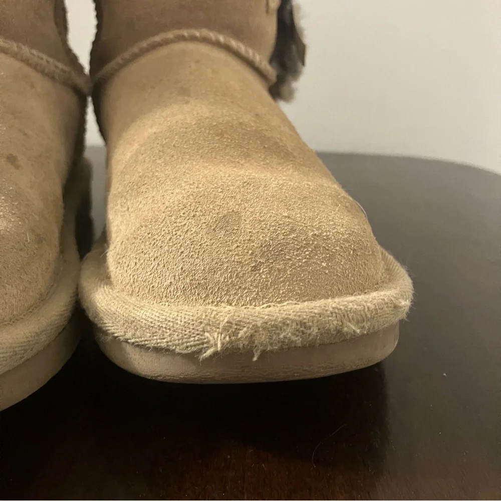 Koolaburra by Ugg Girl's Boots with Side Bows Size 13